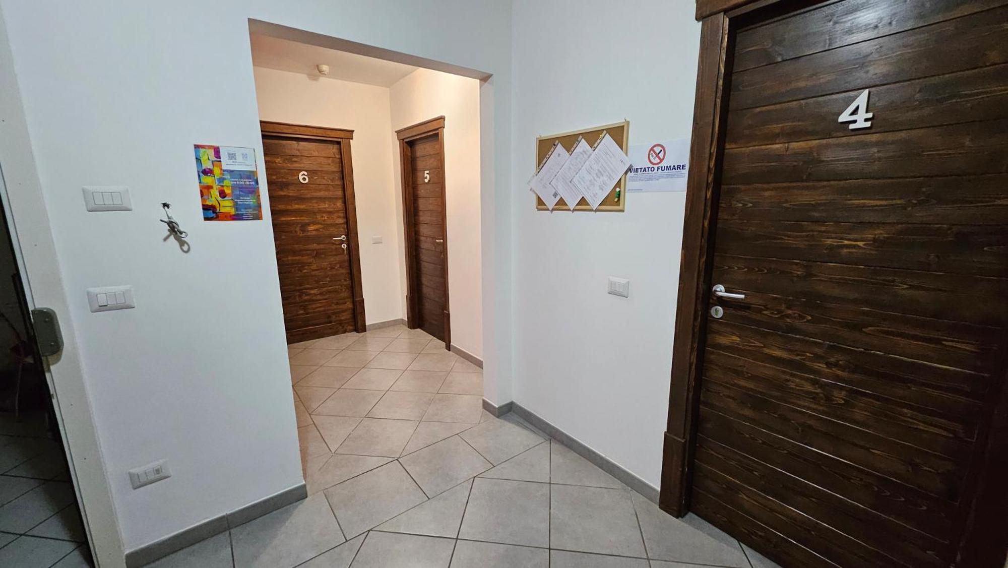 B&B Fr House Affittacamere Коллеферро Екстер'єр фото